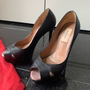 Valentino Stilettos 4” heel snake skin